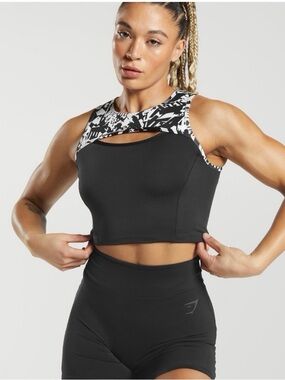Gymshark Black and White Graphic Athletic Crop Tank Top size M